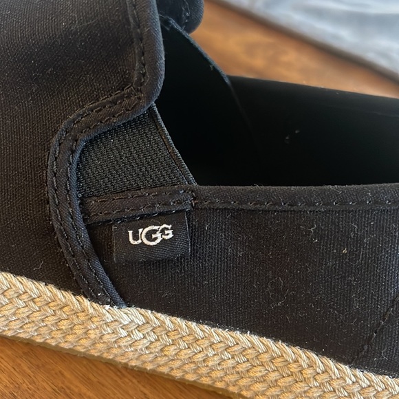 Brand new authentic UGG linen summer shoes - Picture 5 of 5